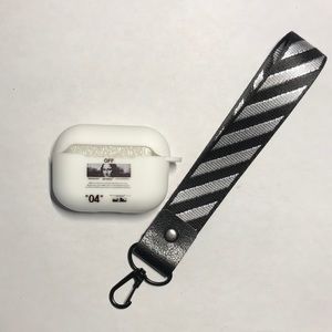 ❗️(2 for 1)❗️ Airpod 3 Off-white Monalisa case!